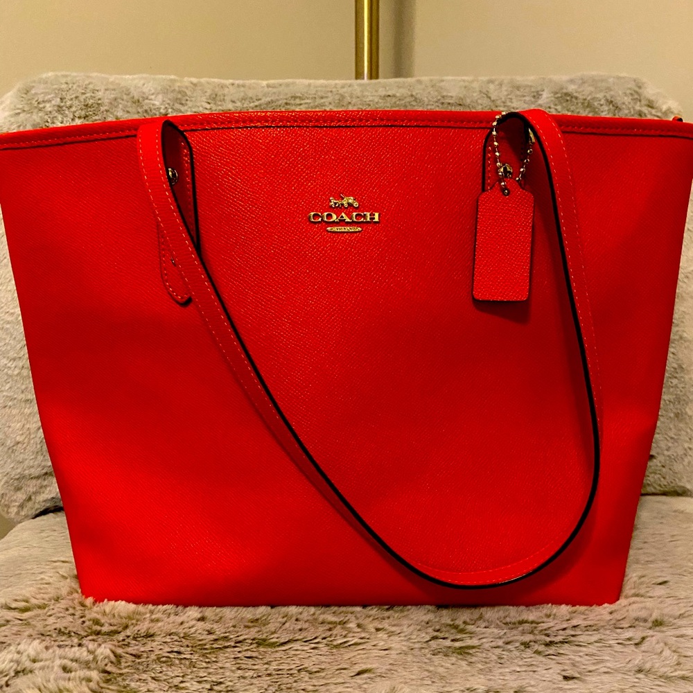 Coach City tote purse bag in red F58846